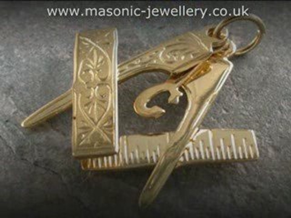 Masonic folding pendant with G
