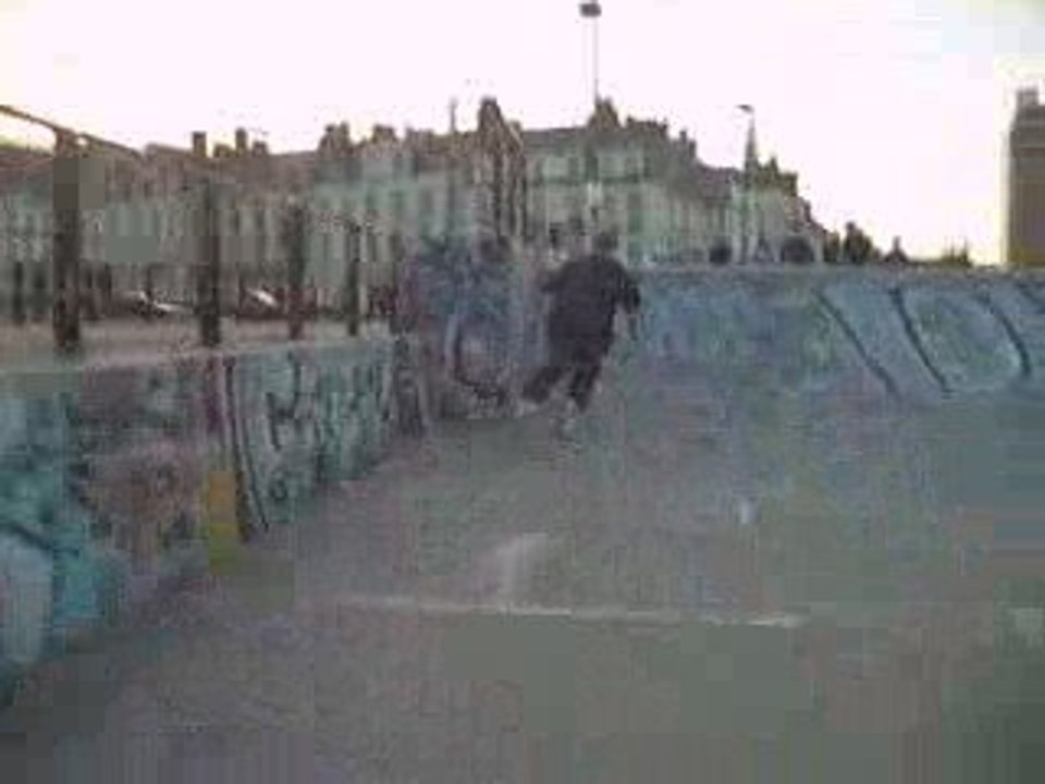 Jeze en combo Alley oop Top Acid au Street Parc