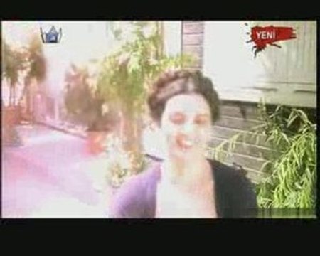 Göksel - Dudaklarında Arzu [YENI KLIP 2009] H.Q.