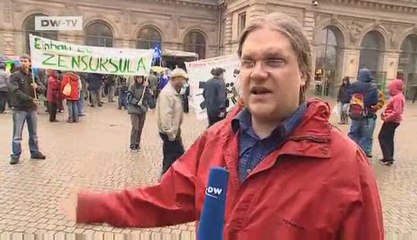 People & Politics | Surfing the Web