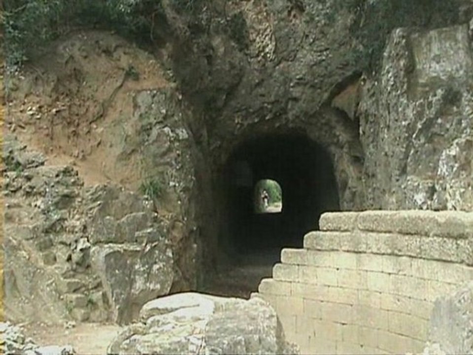 LE TUNNEL D'EVA...