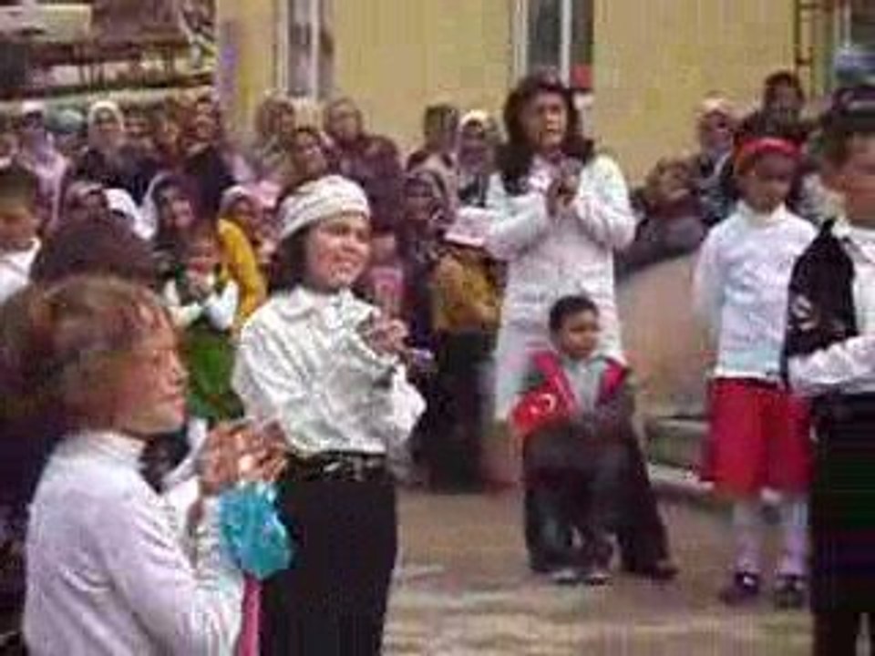 Yukarı Peçenek Mahallesi İlköğretim Okulu