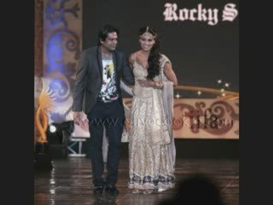 IIFA AWARDS 09 DAY TWO Fashion extravaganza
