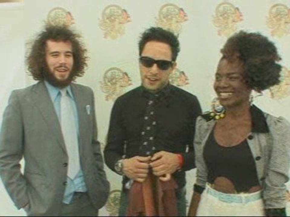 The Noisettes at the Isle of Wight Festival