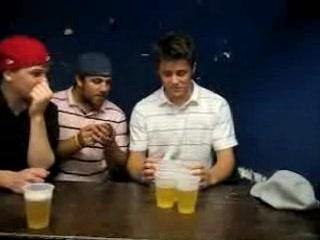 FLURL-dot-com-143305-sixbeers