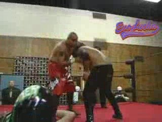 Lucha Libre / Pro Wrestling, SantinoBros.com - Robby Phoenix