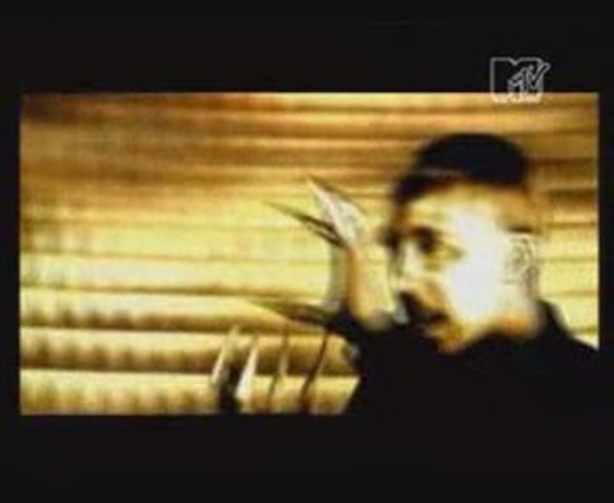 Freeman ft. K.Rhyme le Roi & Angie - Elle Chienne [DJ Khéops