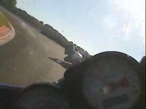 Nogaro FFM GSXR 600 120609 moto embarquée