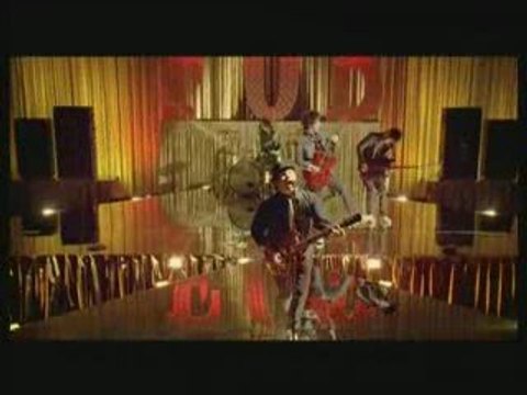 Thnks Fr Th Mmrs ( Thanks For The Memories ) // Fall Out Boy