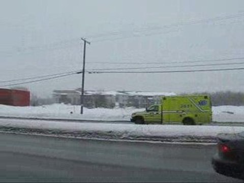 Ambulance CTAQ 3821 en hiver