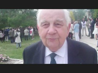 LA PAROLE AUX MILITANTS