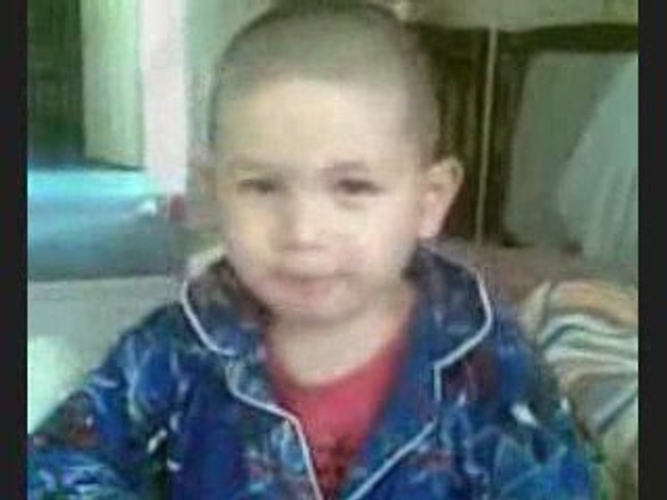 Jacob 3 ans est un enfant beatbox