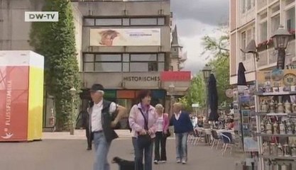 Video of the day | You better behave yourselves!