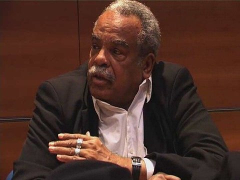 INSTITUT DU TOUT-MONDE : Conférence de Romuald Fonkoua (réalisation:Mathieu Glissant)