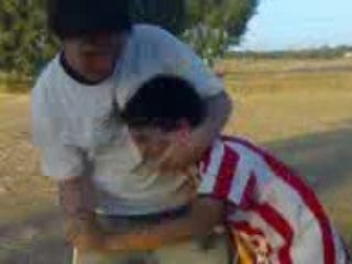 Ungai comiendo cardos OBT SuMMeR 2007