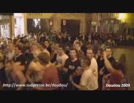 Doudou 2009 - la retraite aux flambeaux dans le piétonnier