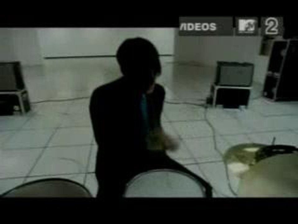 Interpol - Obstacle 1