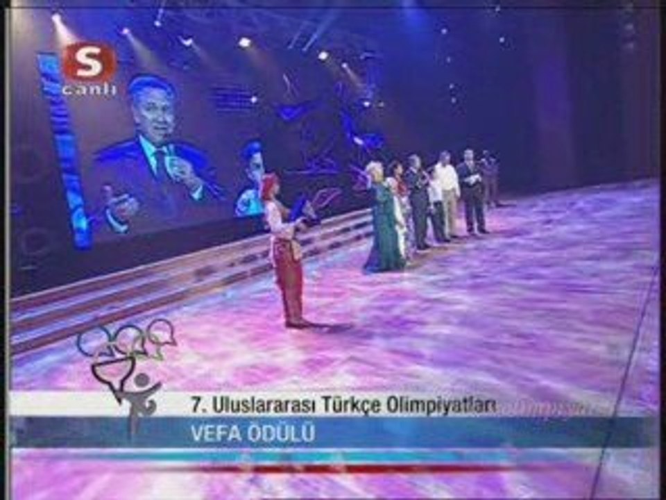 28-Vefa ödülü Bülent Arınç konuşması 1