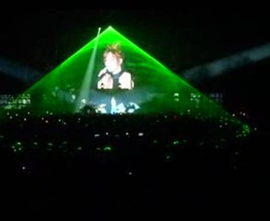 Mylene Farmer à Lyon le 13 juin 2009 : Rêver