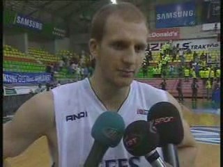 Efes Pilsen-Fenerbahçe Ülker Maçında Olaylar Çıktı