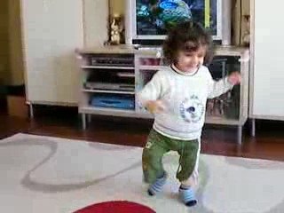 Sanyo26 070-dansçılar kralı