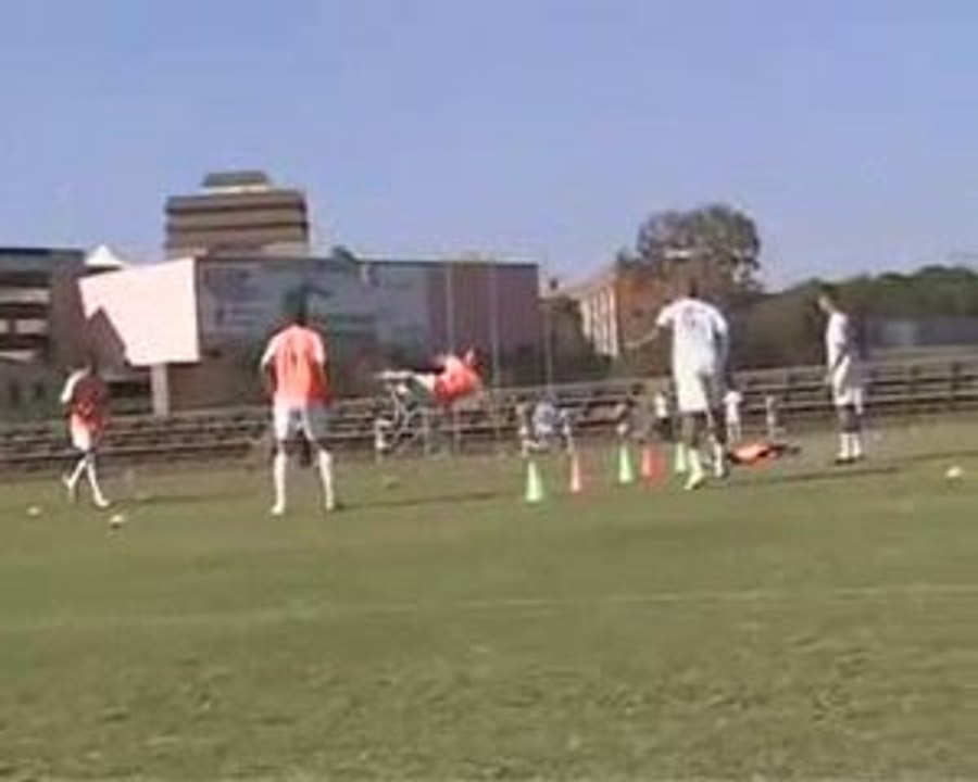 EN : 2e entrainement sous le soleil de Pretoria (algérie)