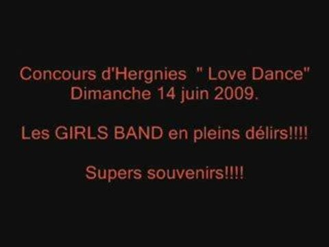 girls band en pleins délirs, concours d'hergnies 2009