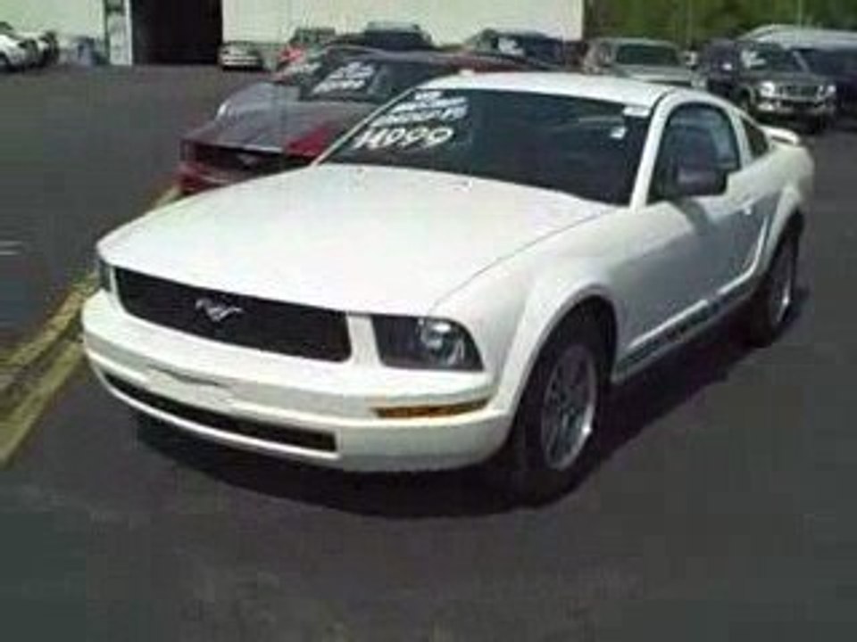 2005 FORD MUSTANG: METRO FORD- Schenectady Troy Albany NY