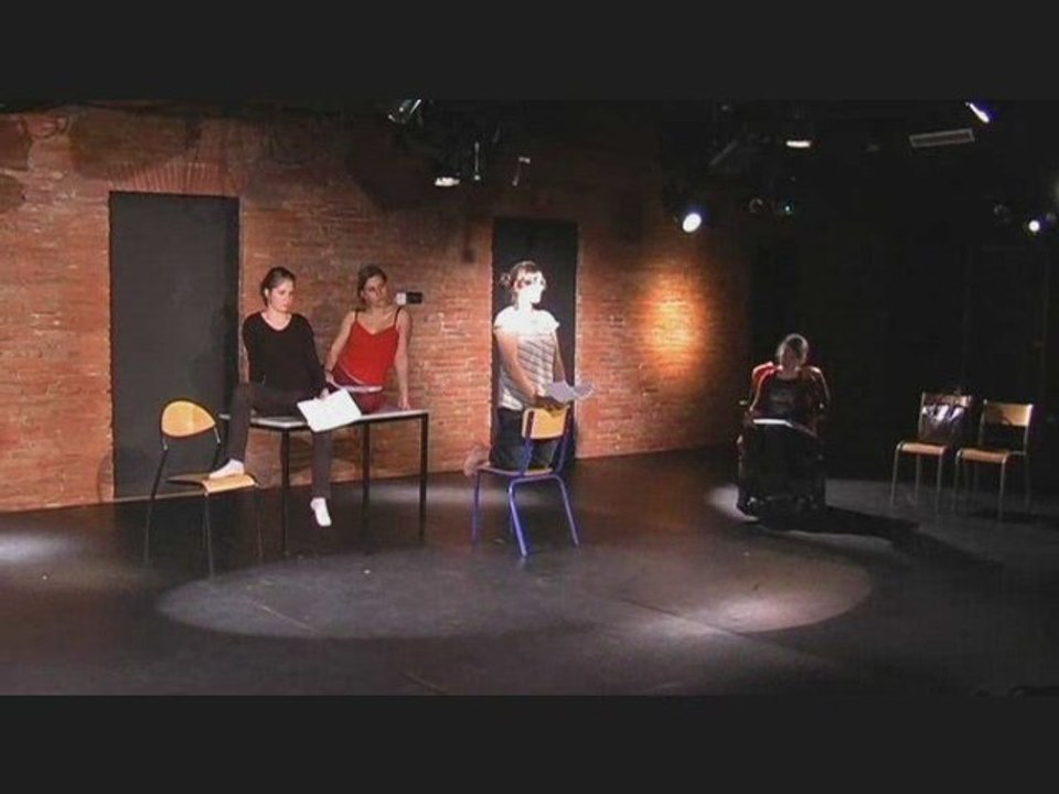Fi Théâtre U.T.M. 2009 (mars) Hard Copy (4ème p. 1ère p.)