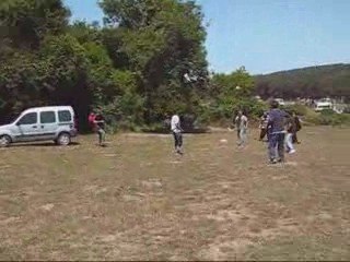 Right Now Na Na Na piknik futbol