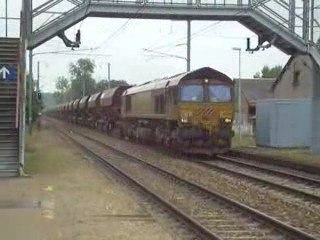 Class 66000 et 27 trémies La Bonneville/Iton