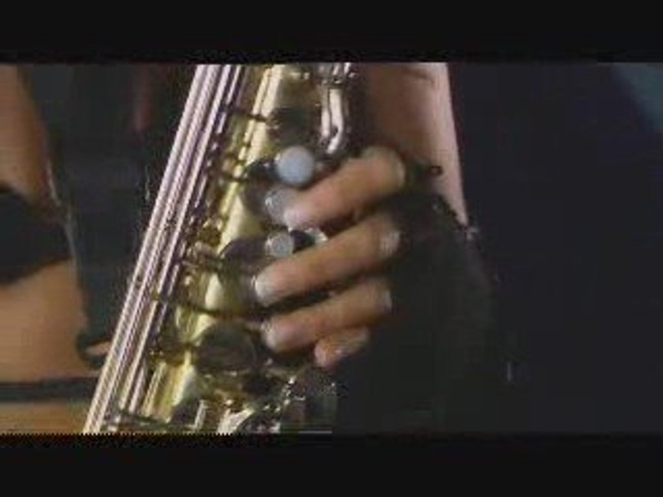 Deeyana - Come Closer