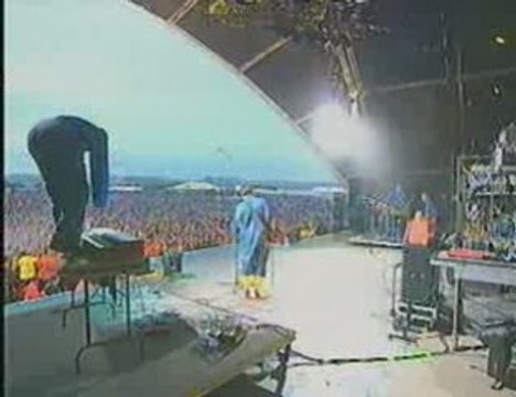 Beastie Boys - Sabotage (Live Woodstock '99)