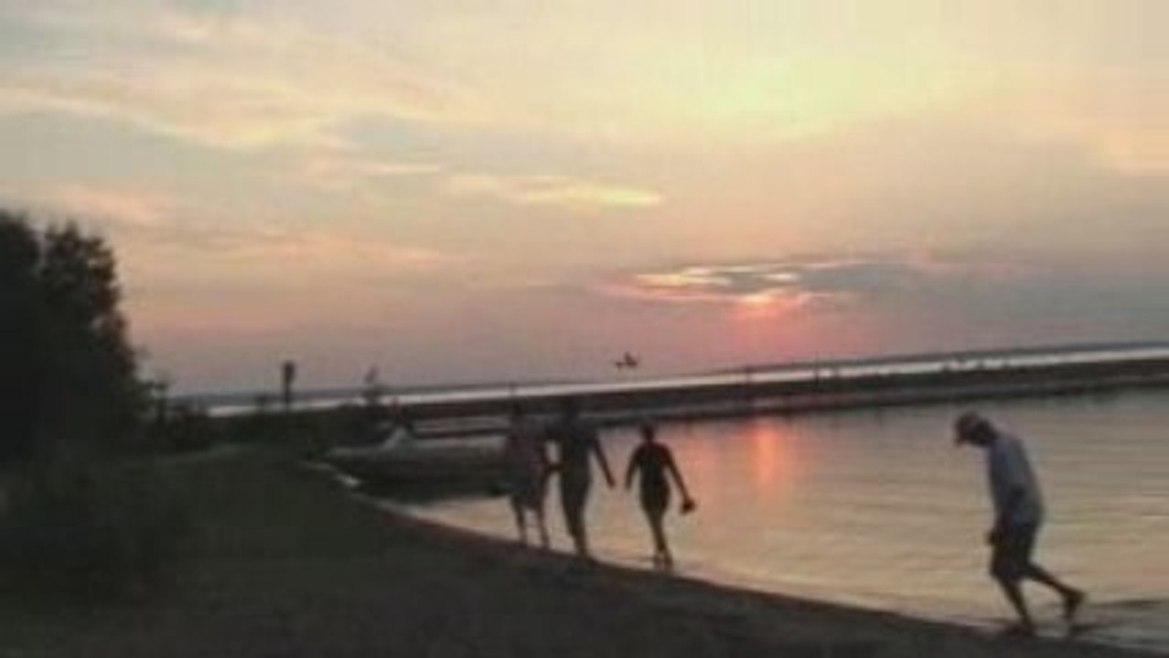 RC Plane Up at the Lake: Classroom Fighters Zero 1