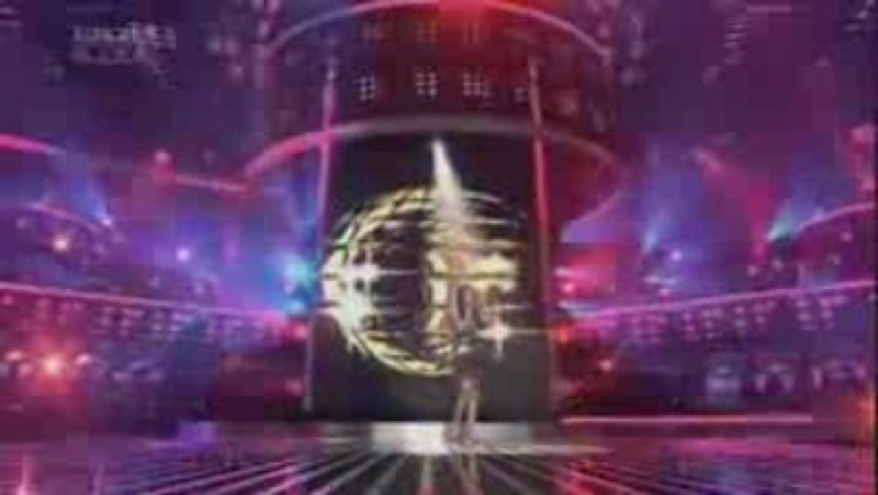 sintiza   Sarah Kreuz -  I   WILL  SURVIVE