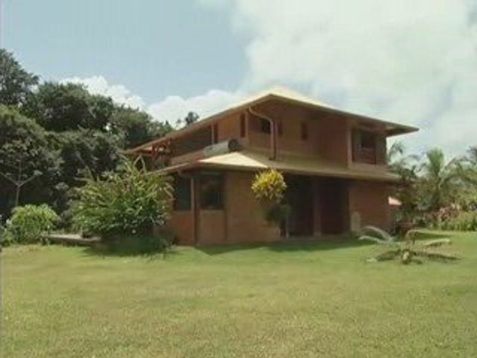 Reportage sur une maison bioclimatique