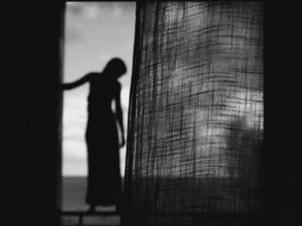 Murathan Mungan - Yalnız bir opera