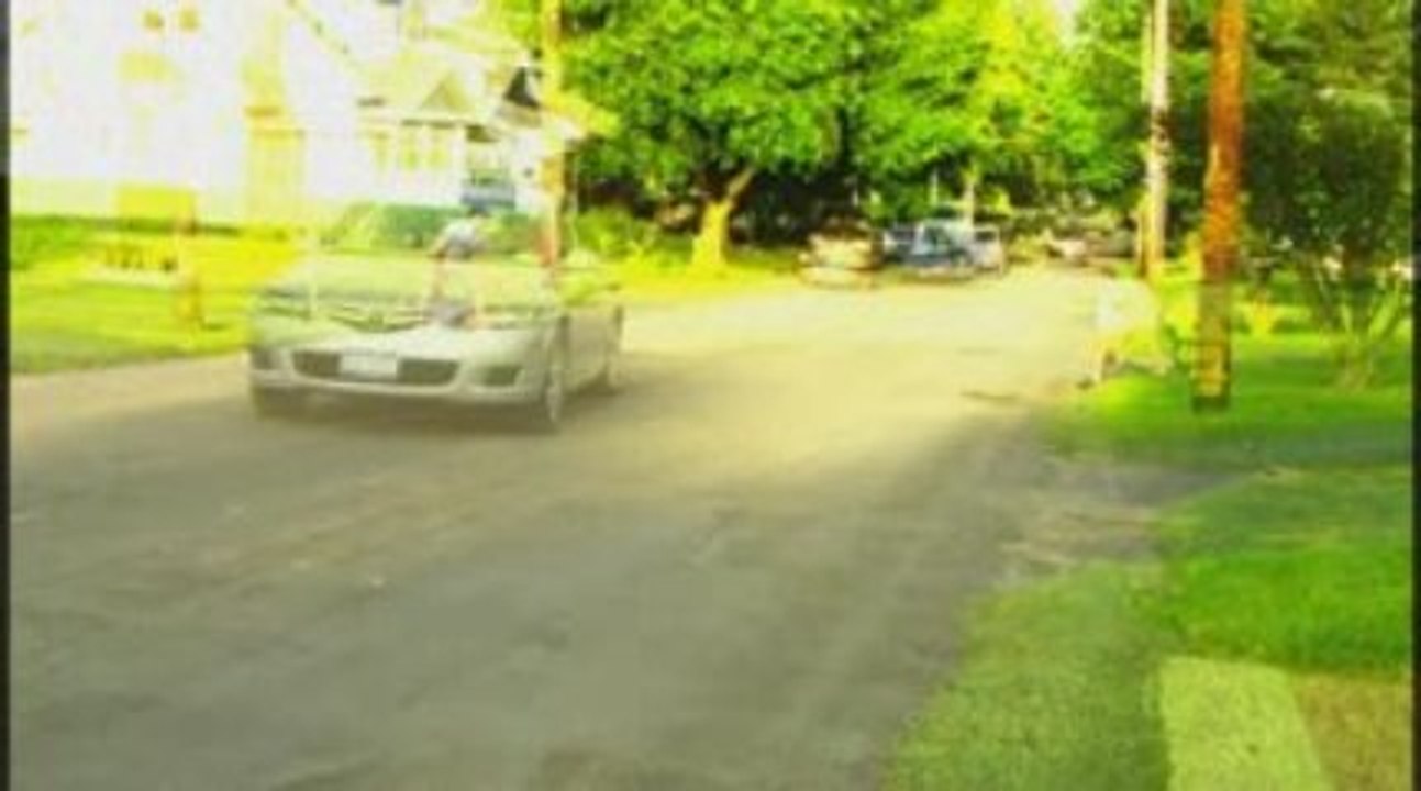 Awesome Invisible rope prank