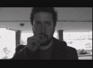 Cortometraje: DIOS DEBE MORIR