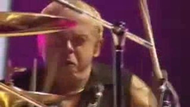 Depeche Mode - Enjoy The Silence live @ Rock Am Ring 06-04-1