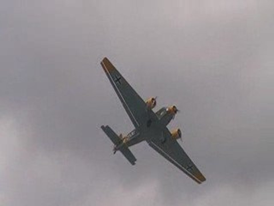 le bourget 2009 avions d hier et d aujourd hui