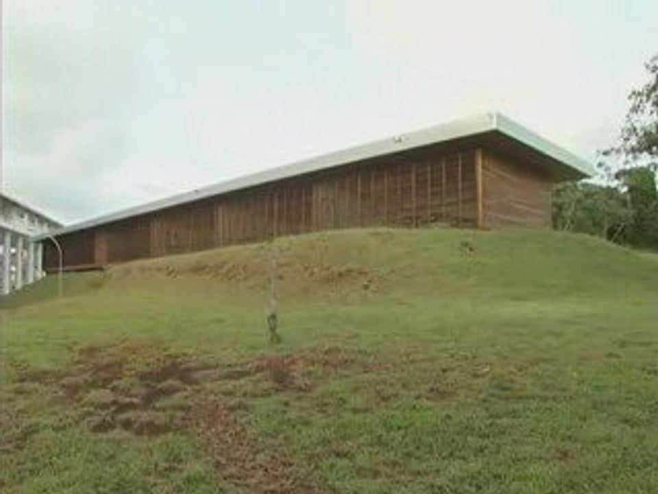 Salles de classe au Lycée Léon Gontran Damas