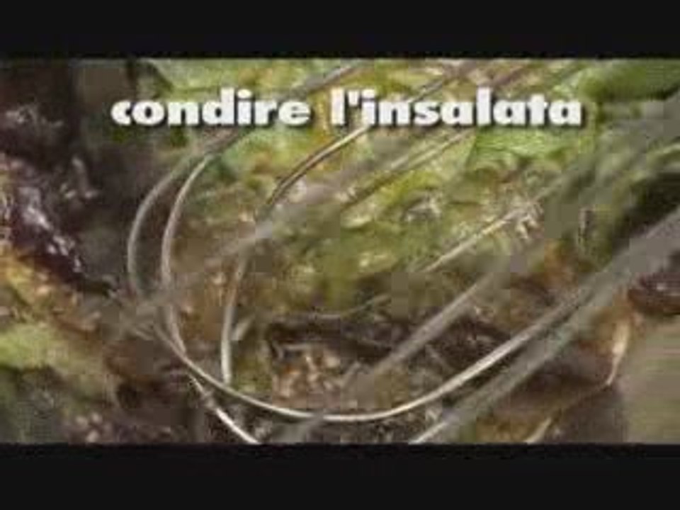 Insalata di pane all'uva
