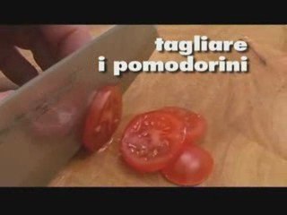 Sandwich al pomodoro, uova e formaggio
