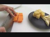 Spiedini di frutta e formaggio