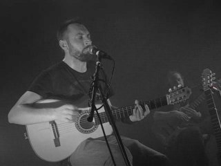 Fink @ Café de la Danse | 10.06.09 - Move On Me + Q & A