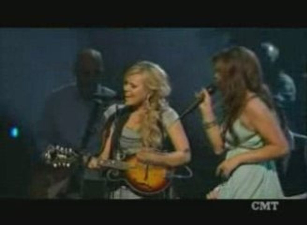 CMT Music Awards - "Wild At Heart" - 06/16/09