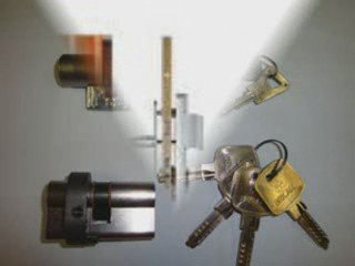 ouverture de porte en urgence paris   01 77 38 12 12