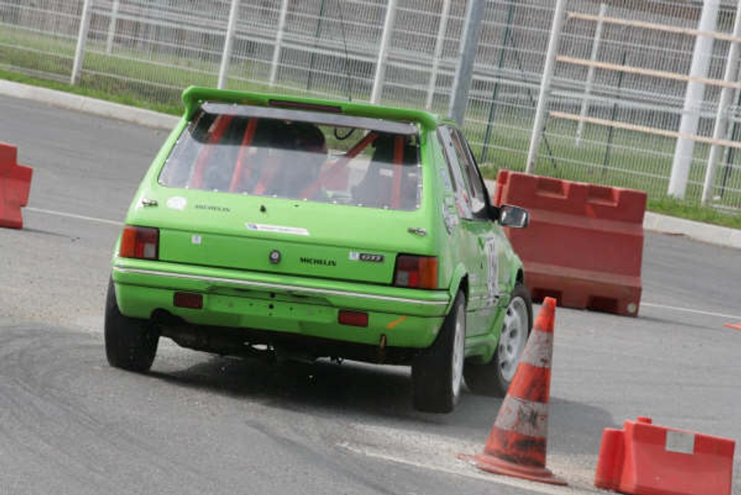 slalom de neufchatel en bray 2009 SYLVAIN