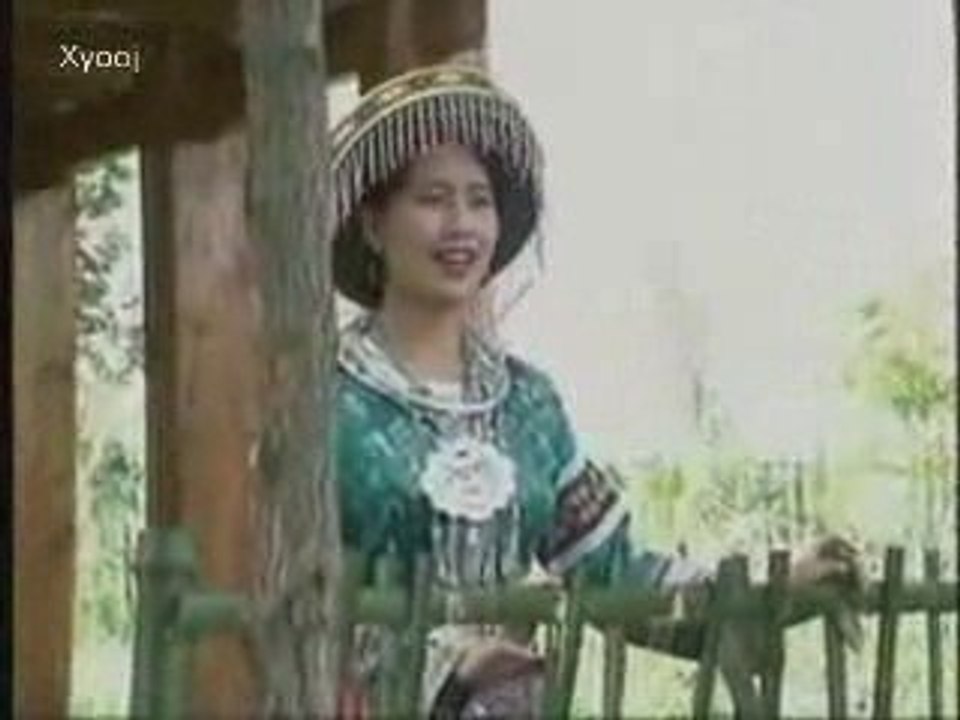 Mim Haam - Npawv Suav Ntsib Hmoob Nroog